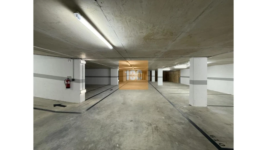 Apartamento T2 para Venda em Mafamude e Vilar do Paraíso Foto 36