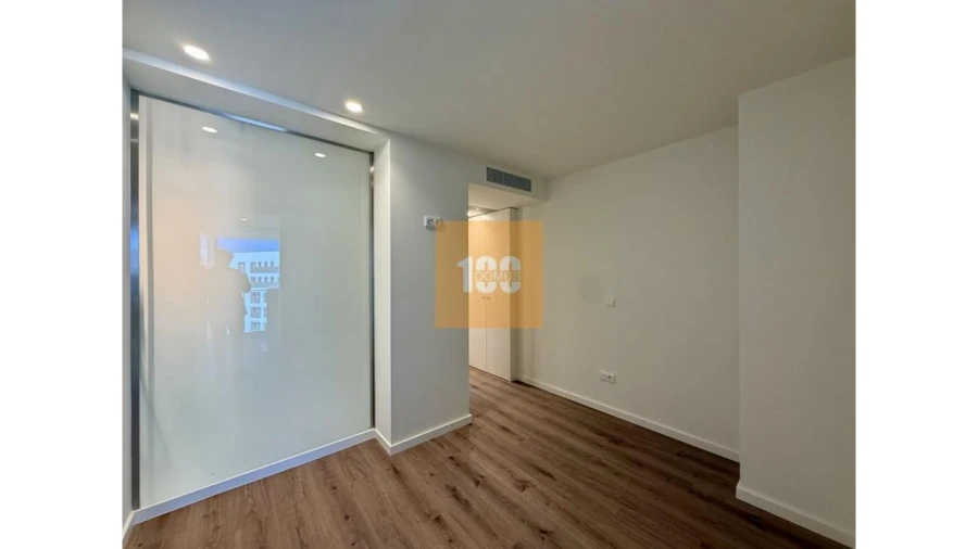 Apartamento T2 para Venda em Mafamude e Vilar do Paraíso Foto 29