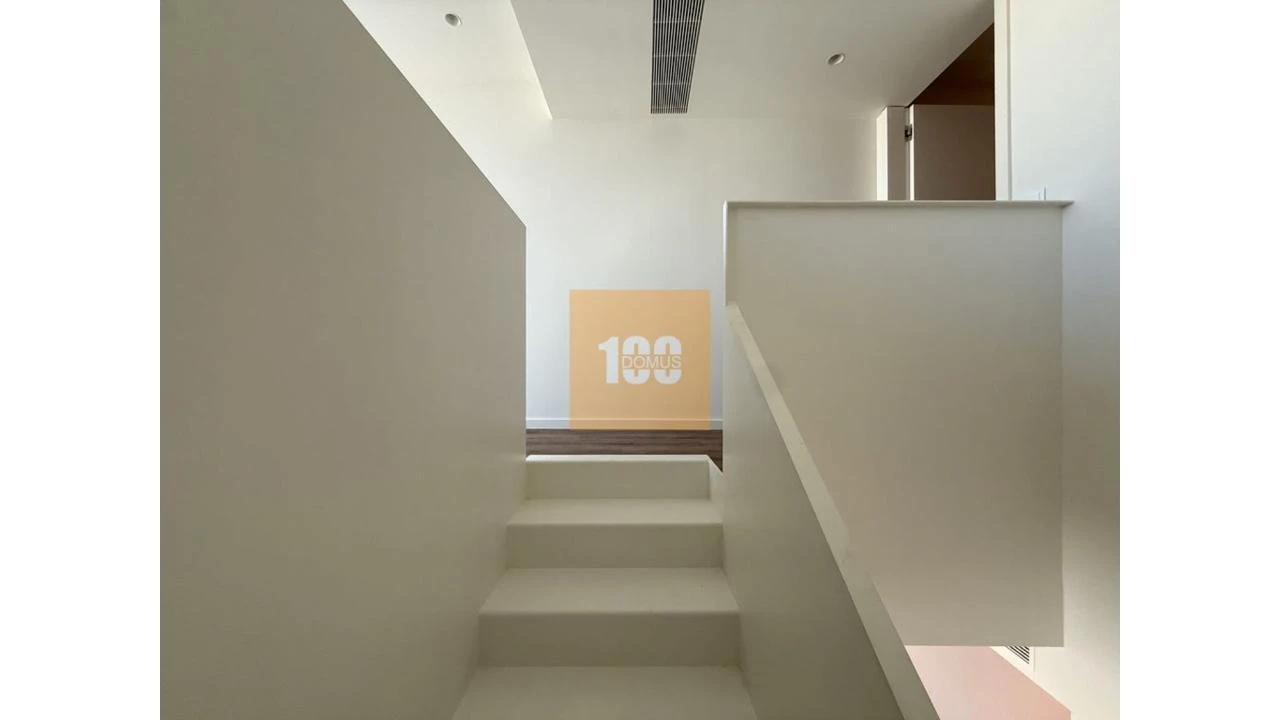 Apartamento T2 para Venda em Mafamude e Vilar do Paraíso Foto 17