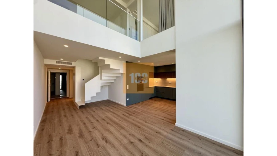 Apartamento T2 para Venda em Mafamude e Vilar do Paraíso