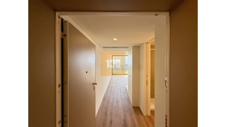 Apartamento T2 para Venda em Mafamude e Vilar do Paraíso Foto 7
