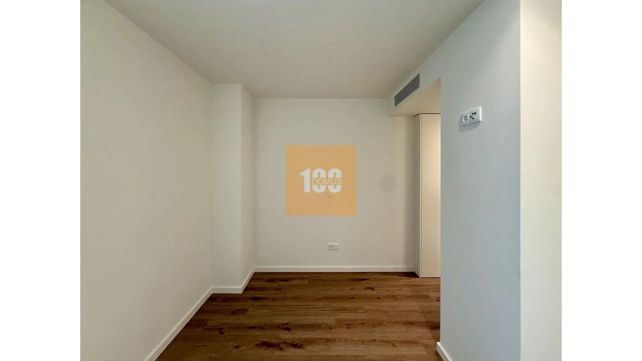 Apartamento T2 para Venda em Mafamude e Vilar do Paraíso Foto 23