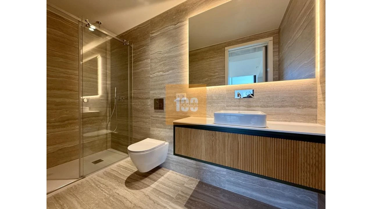 Apartamento T2 para Venda em Mafamude e Vilar do Paraíso Foto 19