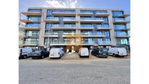 Apartamento T3 para Venda em Santa Marinha e São Pedro da Afurada
