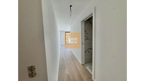 Apartamento T3 para Venda em Santa Marinha e São Pedro da Afurada