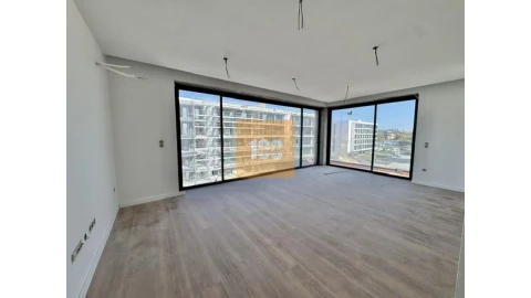 Apartamento T3 para Venda em Santa Marinha e São Pedro da Afurada