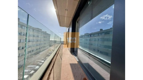 Apartamento T3 para Venda em Santa Marinha e São Pedro da Afurada
