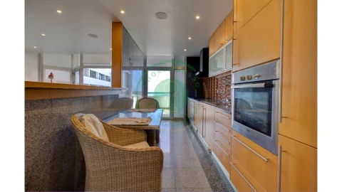 Apartamento T3 para Arrendamento em Buarcos