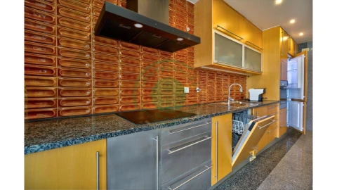 Apartamento T3 para Arrendamento em Buarcos