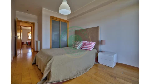 Apartamento T3 para Arrendamento em Buarcos