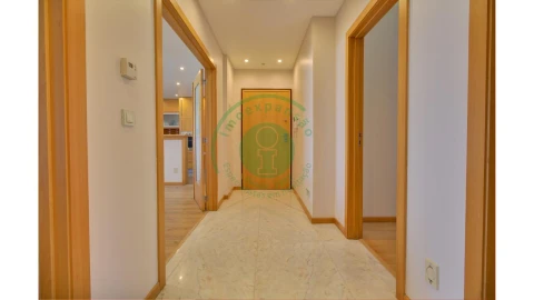 Apartamento T3 para Arrendamento em Buarcos