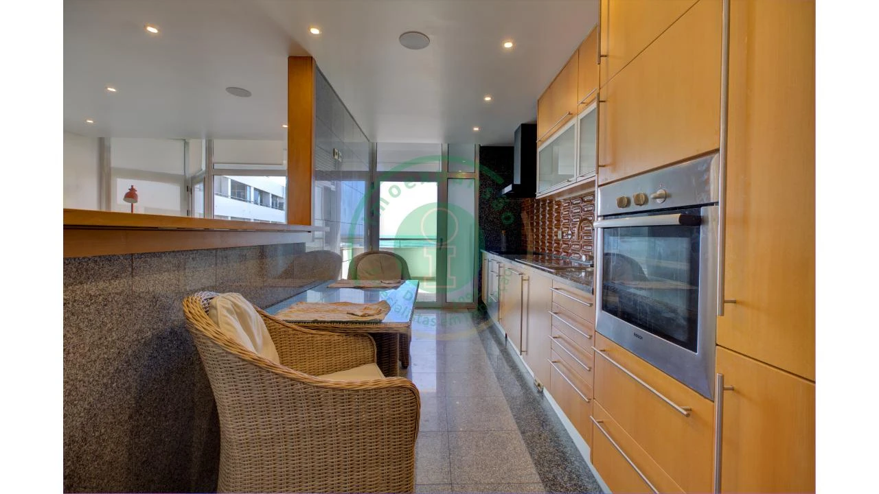 Apartamento T3 para Arrendamento em Buarcos Foto 9