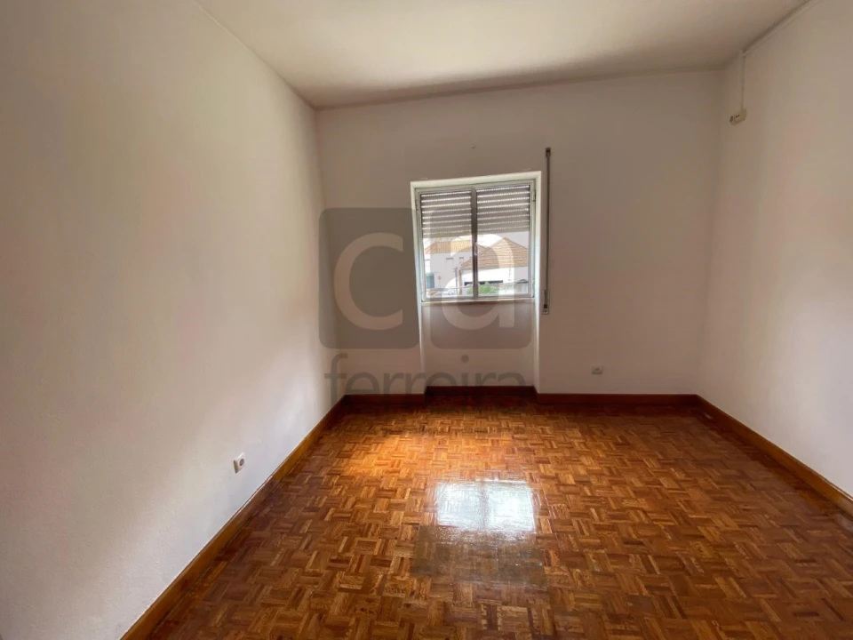 Apartamento T4 para Venda em Alpiarça Foto 13
