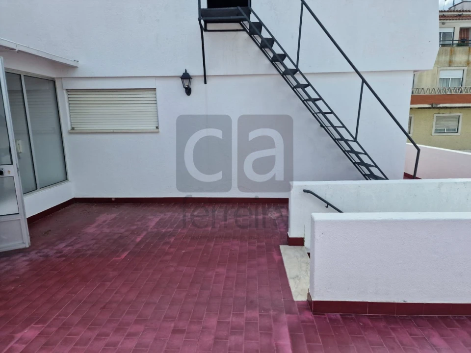 Apartamento T4 para Venda em Alpiarça Foto 30