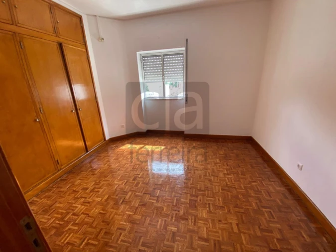 Apartamento T4 para Venda em Alpiarça Foto 12