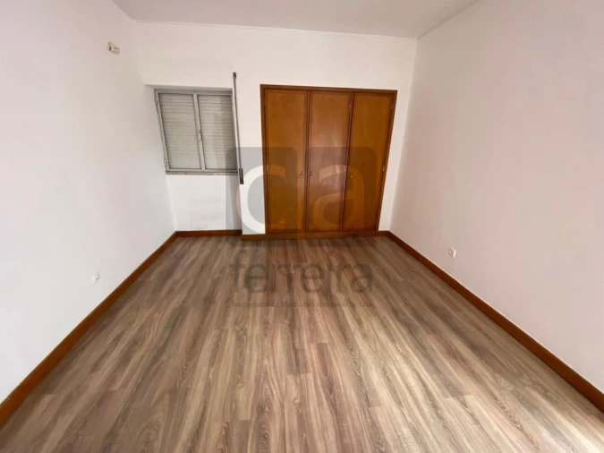 Apartamento T4 para Venda em Alpiarça Foto 14