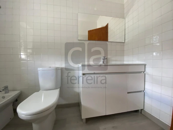Apartamento T4 para Venda em Alpiarça Foto 18