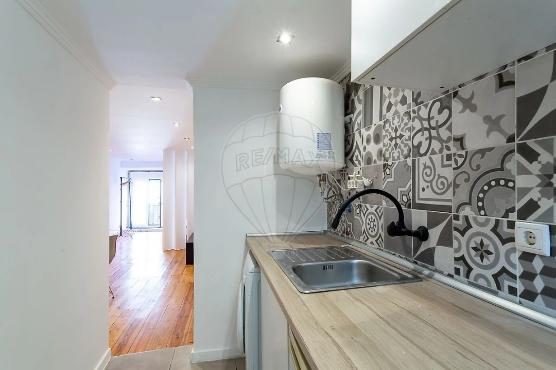 Apartamento T1 para Venda em Santa Maria Maior Foto 15
