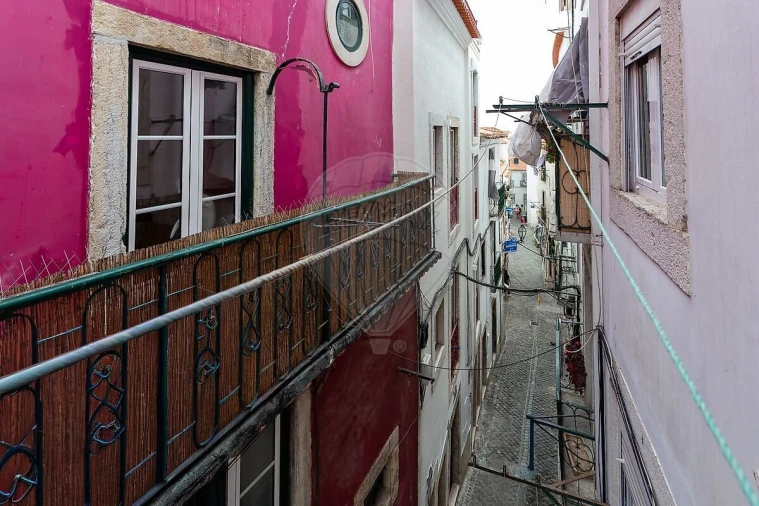 Apartamento T1 para Venda em Santa Maria Maior Foto 6
