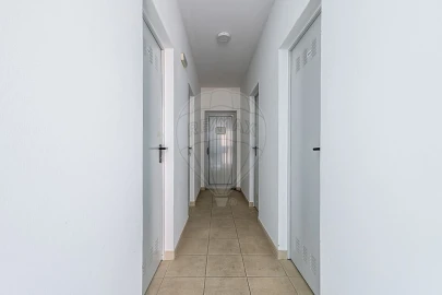 Apartamento T3 para Venda em Marvila, Ribeira Santarém, São Salvador, São Nicolau