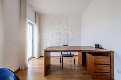 Apartamento T3 para Venda em Marvila, Ribeira Santarém, São Salvador, São Nicolau