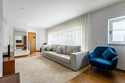 Apartamento T3 para Venda em Marvila, Ribeira Santarém, São Salvador, São Nicolau