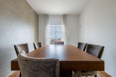 Apartamento T3 para Venda em Marvila, Ribeira Santarém, São Salvador, São Nicolau