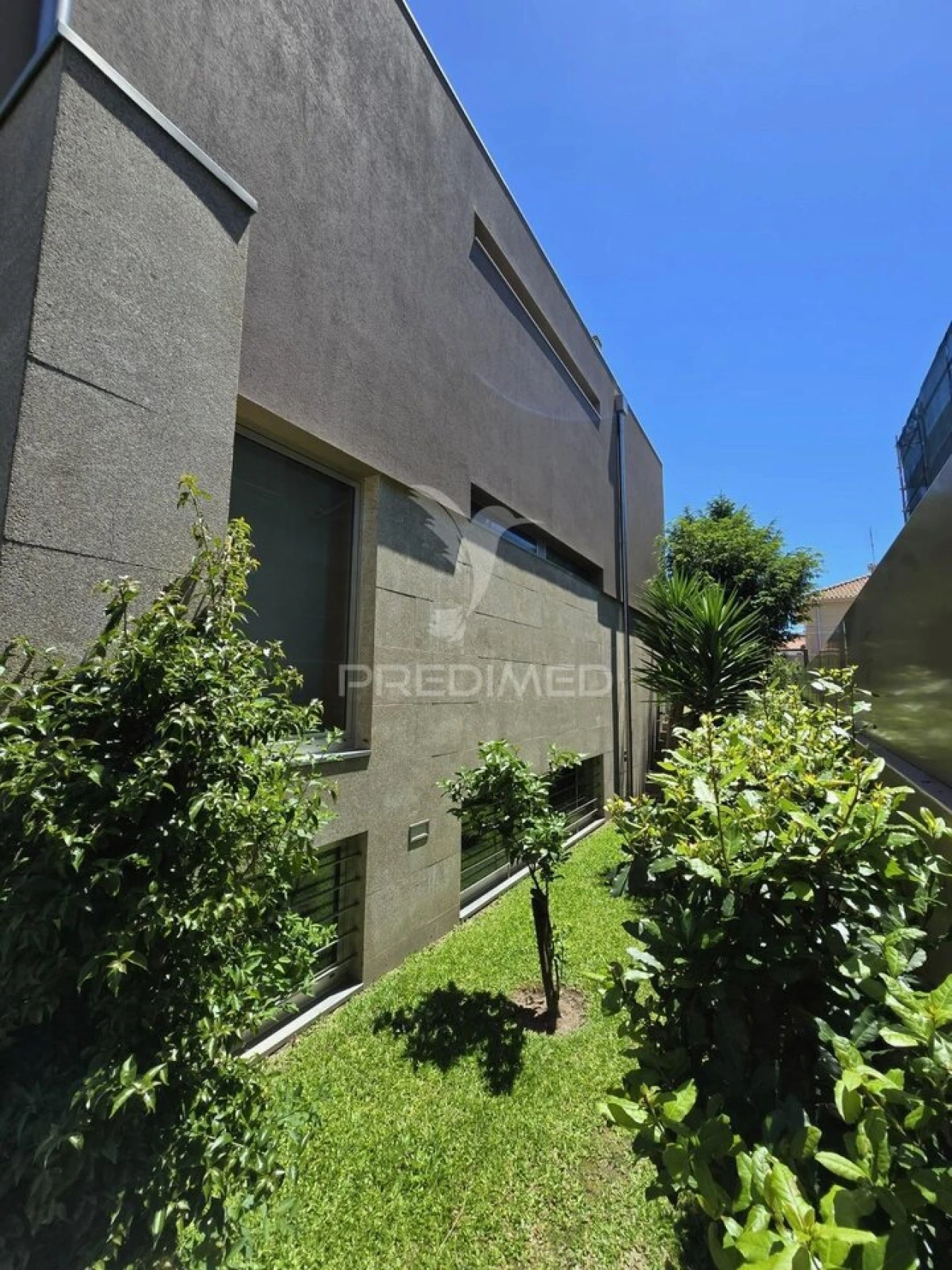 Moradia T4 para Venda em Arvore Foto 6