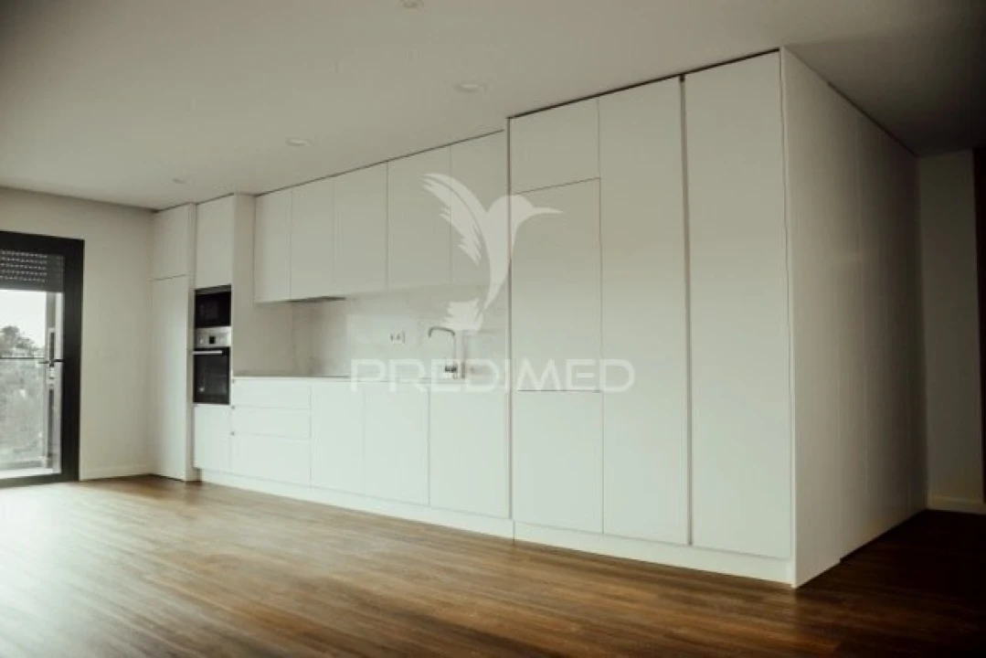 Apartamento T3 para Venda em Ferreiros e Gondizalves Foto 4