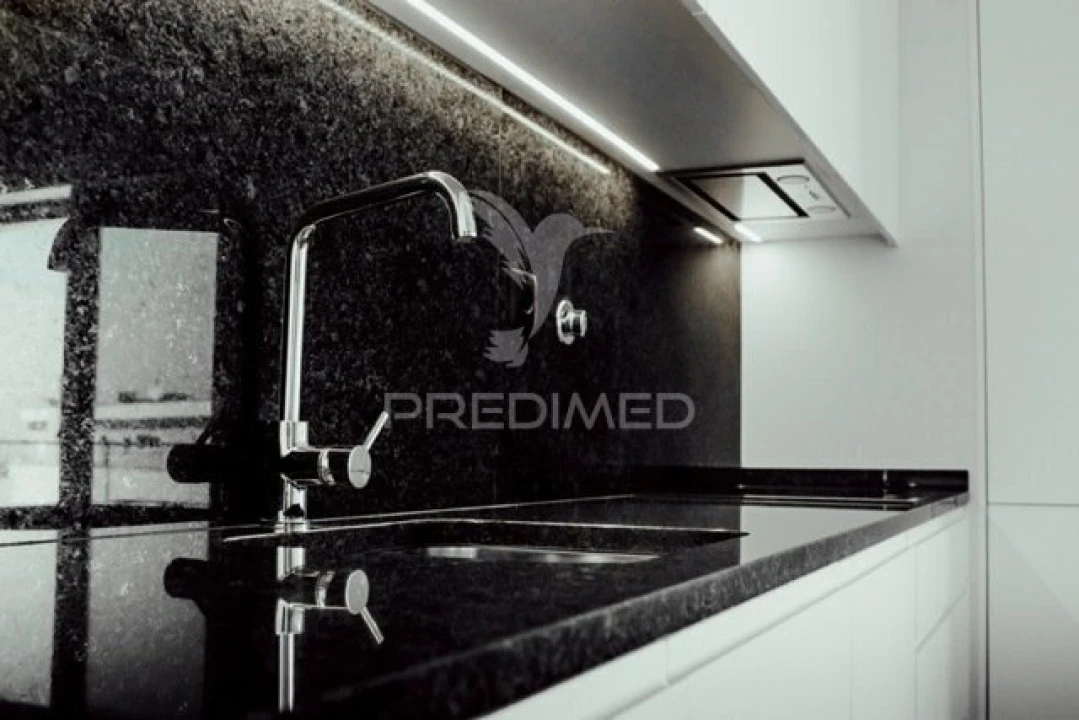 Apartamento T3 para Venda em Ferreiros e Gondizalves Foto 5