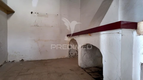 Moradia T4 para Venda em Ferreira do Alentejo e Canhestros
