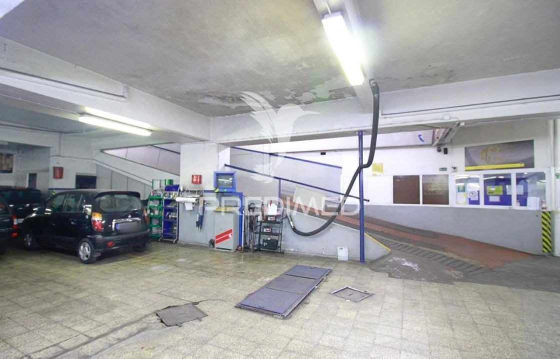 Armazém para Arrendamento em Venteira Foto 9