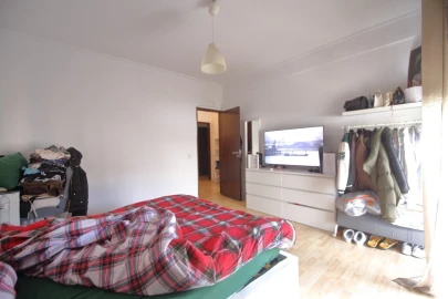 Apartamento T3 para Venda em Santo António dos Cavaleiros e Frielas
