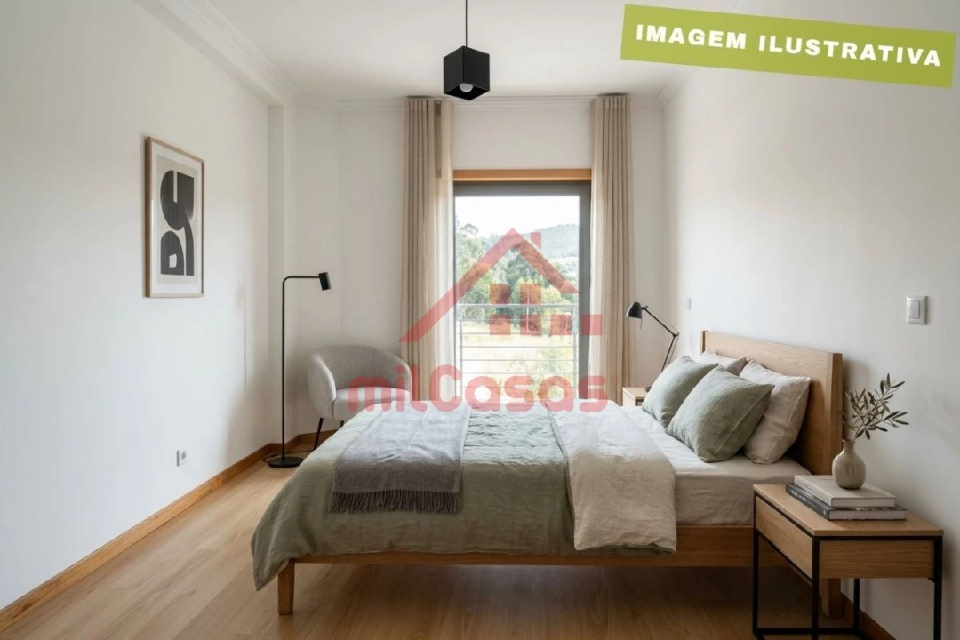 Apartamento T1 para Arrendamento em Santa Maria, São Pedro e Matacães Foto 15
