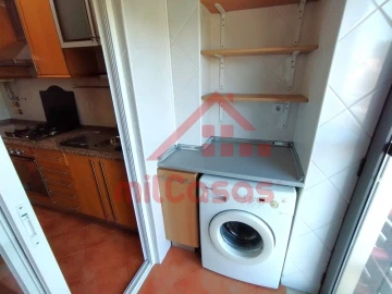 Apartamento T1 para Arrendamento em Santa Maria, São Pedro e Matacães