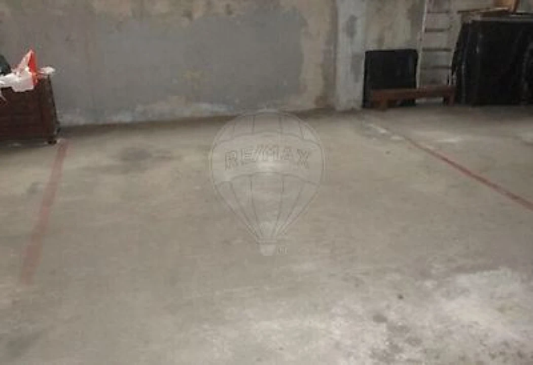 Apartamento T1 para Venda em Rio Tinto Foto 8