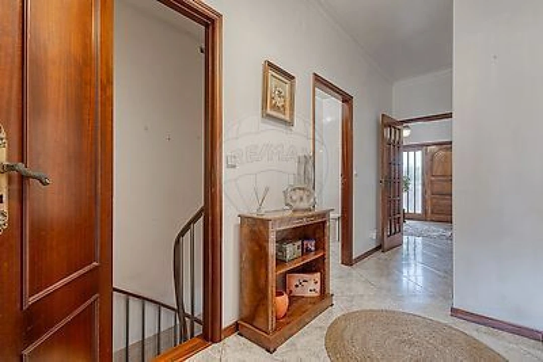 Moradia T4 para Venda em Cidade da Maia Foto 25
