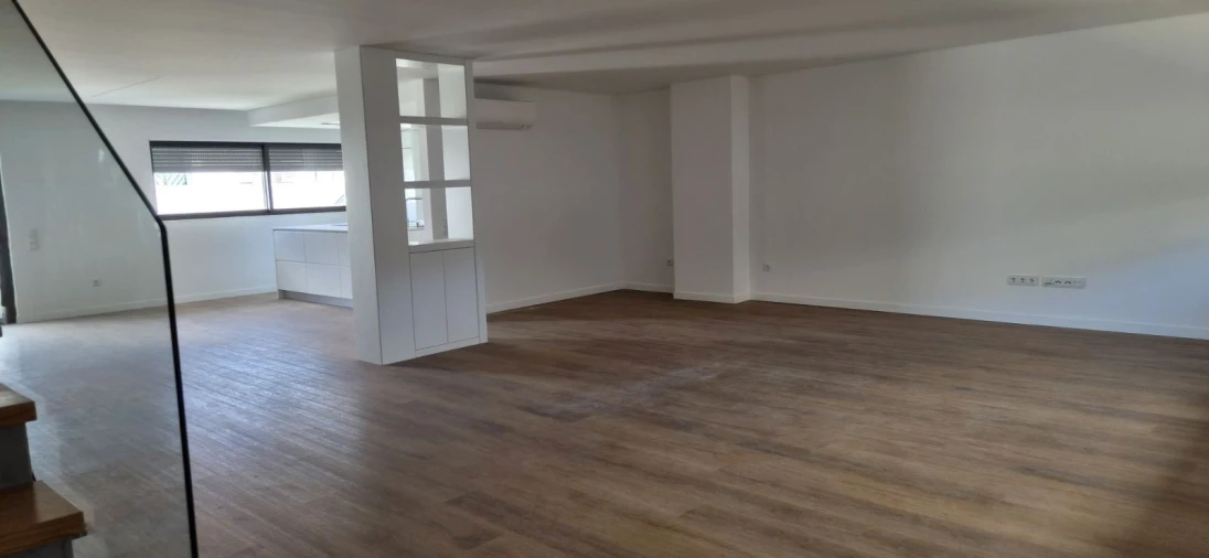Moradia T3 para Venda em Cidade da Maia Foto 3