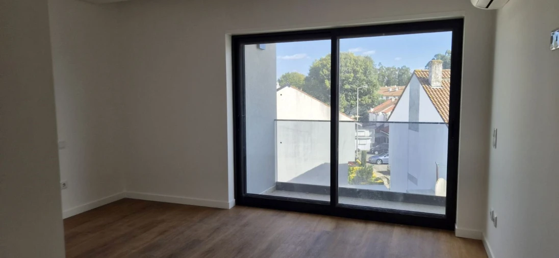 Moradia T3 para Venda em Cidade da Maia Foto 19