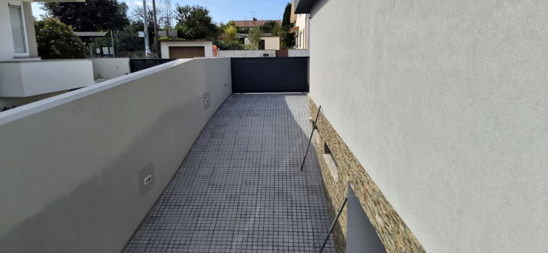 Moradia T3 para Venda em Cidade da Maia Foto 25