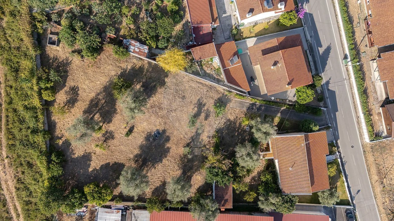 Moradia T3 para Venda em Eiras e São Paulo de Frades Foto 1