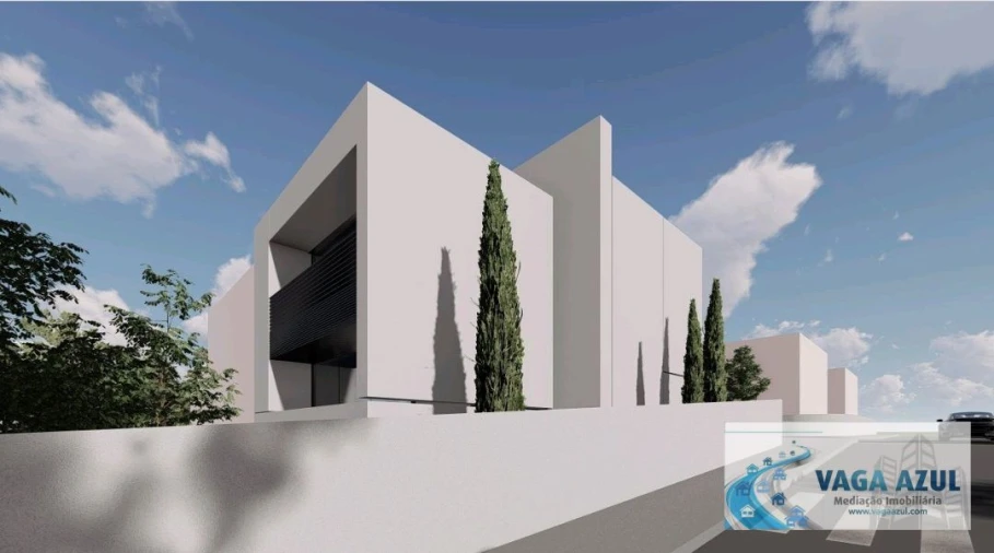 Moradia T3 para Venda em Fânzeres e São Pedro da Cova Foto 4