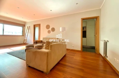 Apartamento T3 para Arrendamento em Espinho