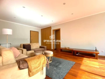 Apartamento T3 para Arrendamento em Espinho