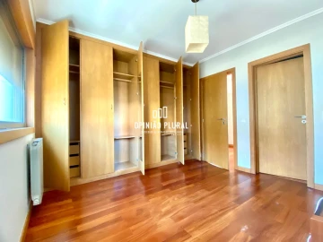 Apartamento T3 para Arrendamento em Espinho