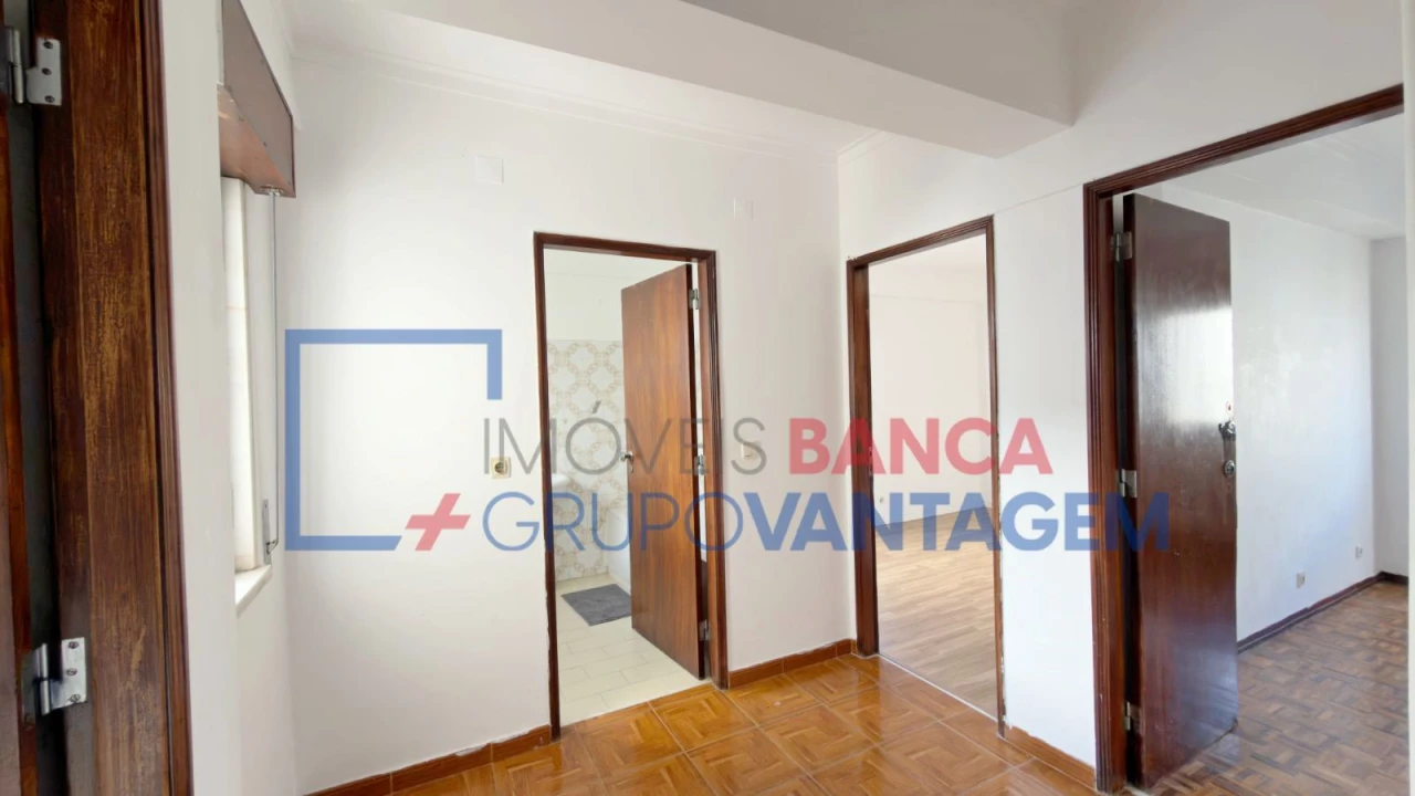 Apartamento T3 para Venda em Carregado e Cadafais Foto 19