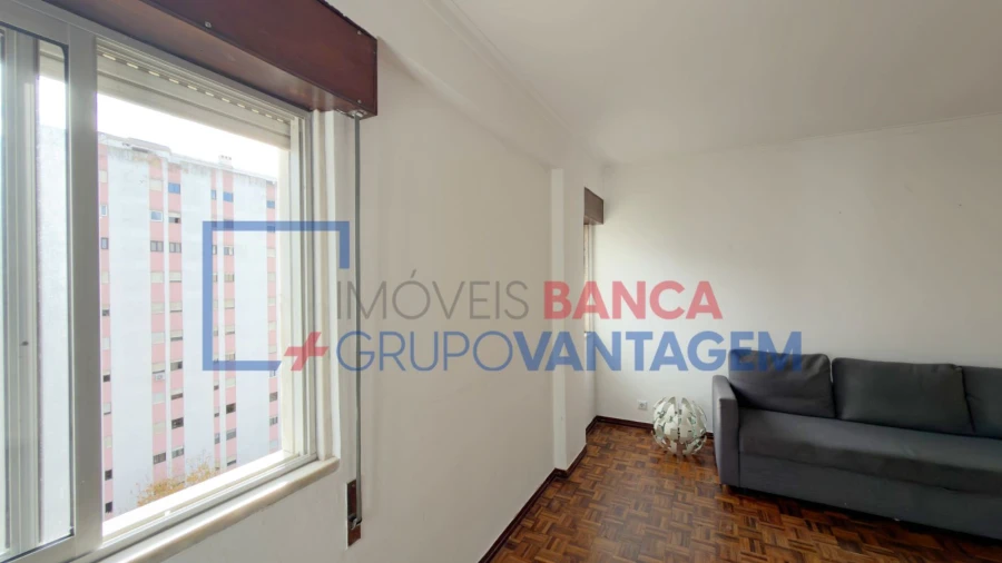 Apartamento T3 para Venda em Carregado e Cadafais Foto 14