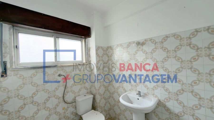 Apartamento T3 para Venda em Carregado e Cadafais Foto 25