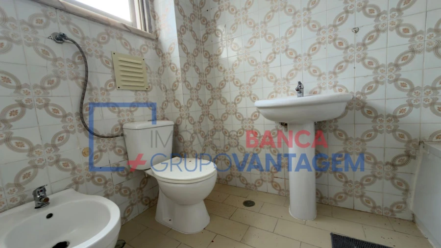 Apartamento T3 para Venda em Carregado e Cadafais Foto 26