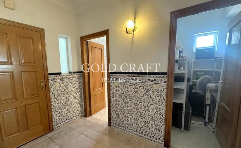 Moradia T4 para Venda em Alvor Foto 16